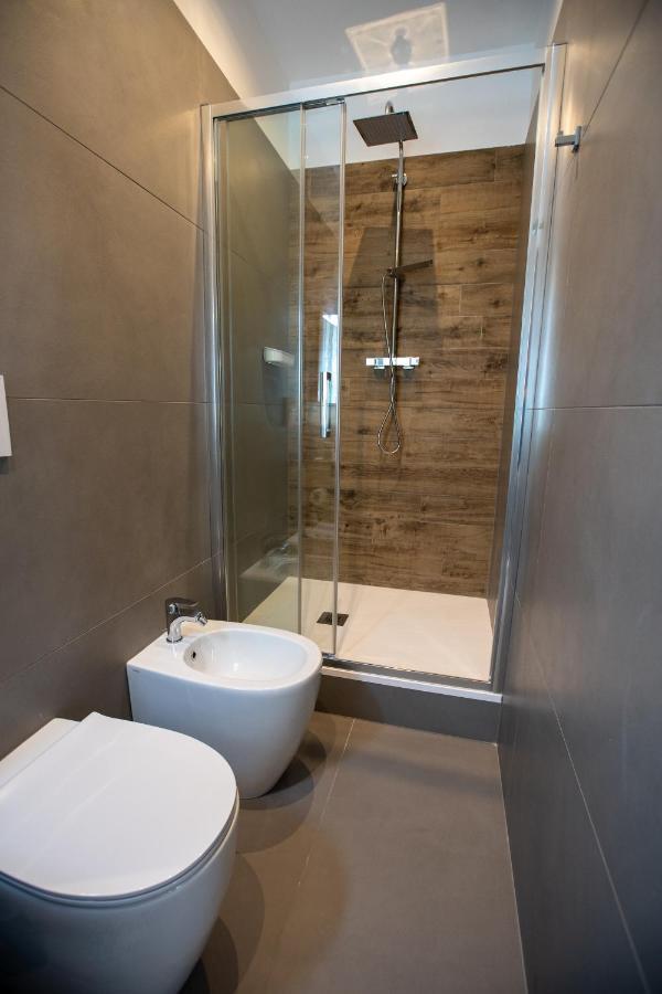 Suite Imperiale Colosseo Roma Exterior foto